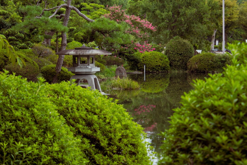 Zaaranżuj swój ogród w  japońskim stylu